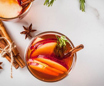 TARÇINLI ELMA ÇAYI